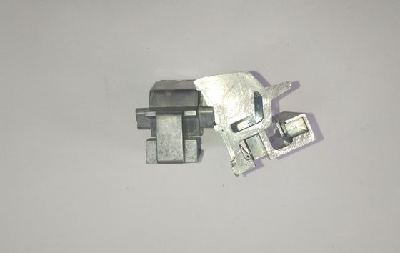 CNC機械化サービス アルミニウム6061の真鍮の銅の鋼鉄ダイス投げられたプロダクト