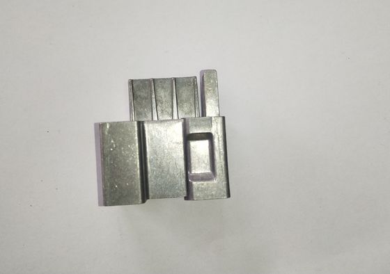 CNC機械化サービス アルミニウム6061の真鍮の銅の鋼鉄ダイス投げられたプロダクト