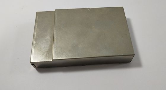 OEMの精密ハードウェア部品のステンレス鋼の電流を通される押す部品の熱い