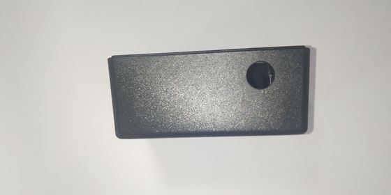 400*300*250mmの電気プラスチック部品の注入によって形成された部品は発破を掛けられた砂を織った