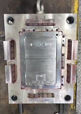 OEM ODM NAK80 S136の精密射出成形のプラスチック射出成形は死ぬ