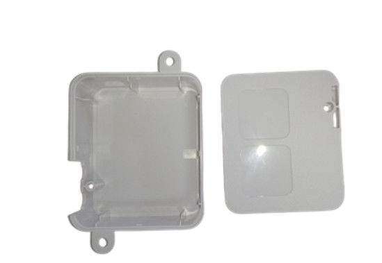 500K PPのPC PAの注文の注入のプラスチック形成された部品のほこりのない噴霧