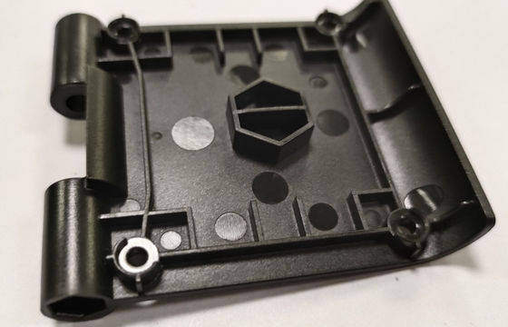 精密注射型自動車部品 磨き付き仕上げカスタムデザインと0.05mmの許容度